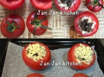 step5: 蕃茄切去少許頂部，挖出蕃茄籽，用廚紙索乾內部的水分。釀入忌廉通粉，面層鋪些餘下的忌廉蘑菇醬，放上黑松露醬，鋪上芝士碎。放入已預熱之焗爐，200度焗7-8分鐘即可。蕃茄大小會影響焗的時間，我用的是小一點的。