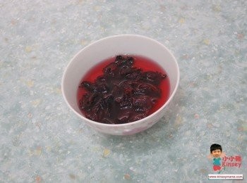 step1: 洛神花乾沖淨~