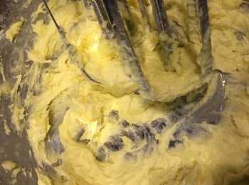 step4: 將混合物打至順滑