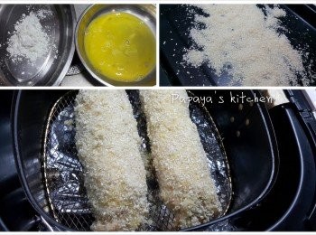step6: 待涼後，雞卷就會結實，可以拆去錫紙和繩，薄薄咁拍上生粉，再沾蛋漿，再痴上芝麻和面包糠，先等15分鐘，比面包糠痴實啲定型啲，用氣炸200度焗8分鐘，小心切件就可以上碟啦！