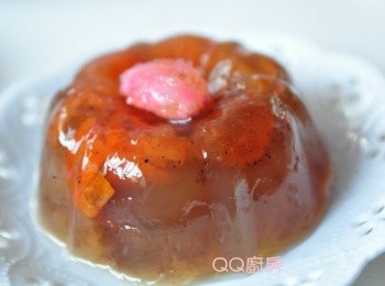 step12: 再慢慢倒扣到出盤中。。。完成美麗酸酸甜甜的果凍囉！