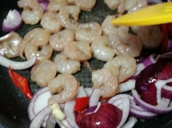step7: 落蝦仁略炒