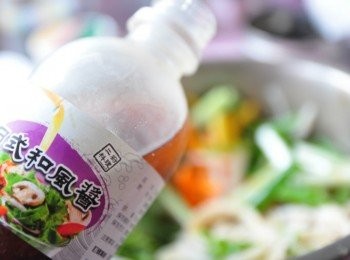 step4: 加入適量的日式和風醬料