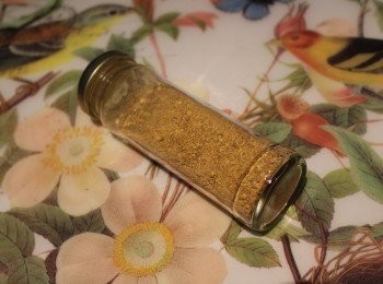 step7: 放入沒有水份的玻璃瓶內保存即可