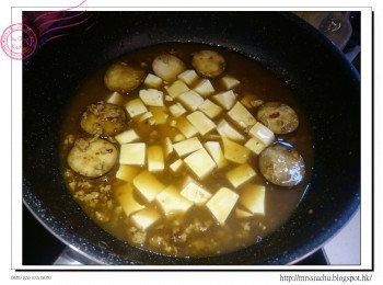 step6: 加入豆腐, 再煮2分鐘。