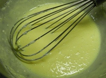 step4: 再加入第二個蛋~攪勻