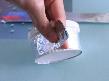 step6: 用錫紙做三個大小一樣的圓圈作為模具。
（也可以不用）