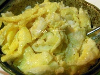 step3: 雞蛋打勻煎熟