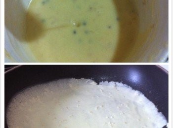 step4: 取出兩個碗，把麵糊平均的分開，成兩碗。分別加入黑、白芝麻。
取出平底鍋，輕輕的抹上一層薄薄牛油。
把麵糊倒入，快速的晃搖平底鍋，是麵糊充分的沾上薄薄一層。