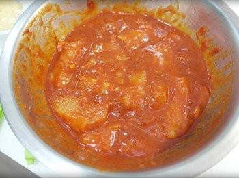 step4: 抓完之後醃約30分鐘讓雞肉更入味!!!