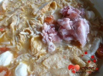 step4: 最後放肉片<span class="group_2">調味</span>