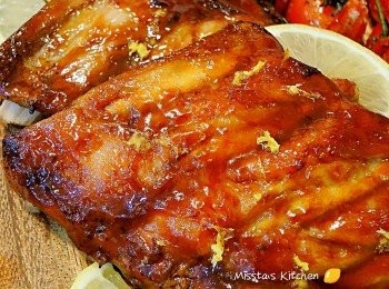 step7: 剩餘的醬汁，用小碟裝好，一同上碟～