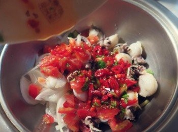 step7: 拌入調好的<span class="group_2">醬汁</span>