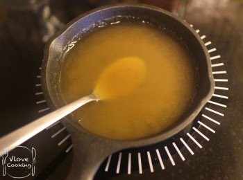 step5: 蒸熟後煮滾<span class="group_3">芡汁</span>淋上面