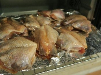 step2: 放上烤盤 預熱下火170度烤15分(視烤箱火力調整)