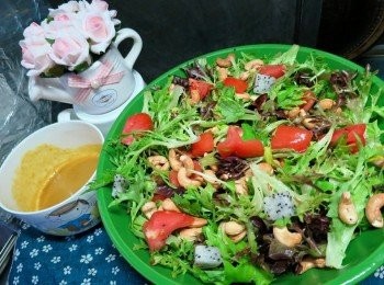 step6: 將所有材料伴勻,食用時才加上醬汁拌食即可