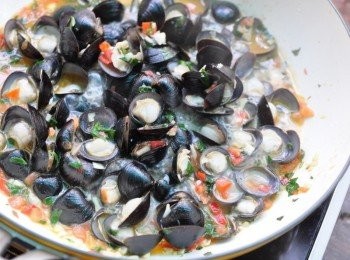 step6: 起鍋前，少許調味即可