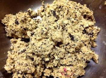 step4: 混合均勻的麵團分成28等份