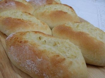 step1: 中種法 
一) 中種所有材料混合，用面包機搓粉約 15-20分鐘
室溫發酵 1-1.5小時 至2倍大