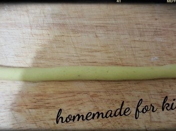 step6: 6.搓成長條型