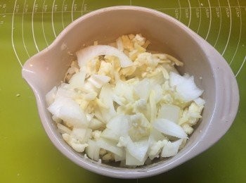 step2: 加入芝士備用。