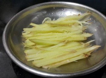step1: 薑絲