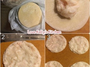 step1: 將墨魚滑薄薄咁釀在餃子皮面，然後再蓋多一片餃子皮上面；