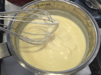 step3: 直至牛奶煮成杰身既白汁，完成！