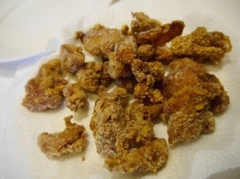 step5: *紙巾吸油。