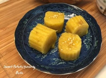 step5: 冷藏後再切比較好切，食用時灑上芝麻或是調製黑糖水一起吃味道更好