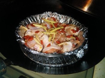 step2: 大火蒸十五至二十分钟。