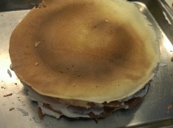 step4: 待餅皮涼再依序抺上奶油就是幸福的好滋味