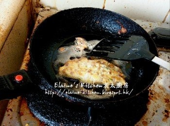 step10: 慢慢煎至兩面金黃色即可