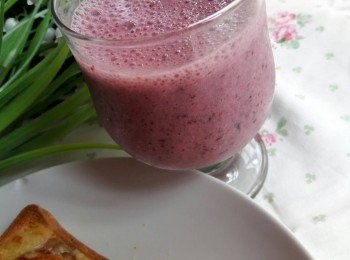 step4: 美味莓果 smoothies就完成了