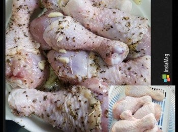 step1: <span class="group_3"> 雞槌醃料 </span> 先撈好。
洗淨雞槌，抹乾，加<span class="group_3"> 雞槌醃料 </span> 醃半個鐘。
檸檬搾汁後，皮留用。