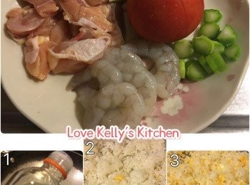 step1: 先解凍<a href="https://bit.ly/2ZxapeY" target="_blank" data-keyword="雞扒" class="guide-link"><strong>雞扒</strong></a> <span style="display:inline-block;vertical-align:middle;margin-top:-3px;color:initial;border-radius:3px;padding:2px 3px;font-size:12px;line-height:14px;background:#87d300;color:#fff;">即買</span> 和大蝦，<a href="https://bit.ly/2ZxapeY" target="_blank" data-keyword="雞扒" class="guide-link"><strong>雞扒</strong></a> <span style="display:inline-block;vertical-align:middle;margin-top:-3px;color:initial;border-radius:3px;padding:2px 3px;font-size:12px;line-height:14px;background:#87d300;color:#fff;">即買</span> 解凍後洗乾淨切條備用；解凍蝦仁後用少許鹽醃10分鐘(可以去除雪味及令蝦仁更爽)，去蝦腸及洗乾淨備用；蕃茄去皮後切片(講參考以下連結);