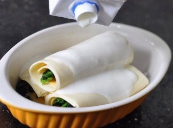 step9: 加入適量忌廉