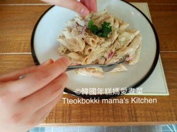 step9: 上碟後加上裝飾，