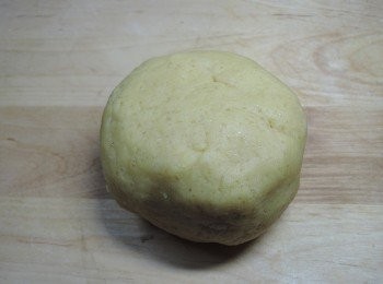 step1: 麵團材料揉成團