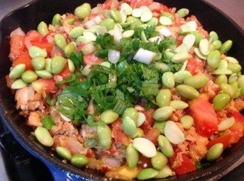 step5: 毛豆（先煮熟）蔥花，塩、胡椒粉、香油調味