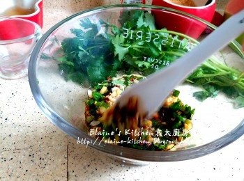 step8: 加入調味料拌勻成汁料備用