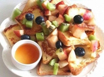 step3: 依喜好加入鮮果.蜂蜜 完成