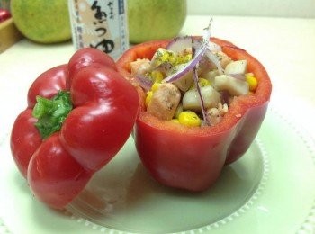 step6: 填入鮭魚餡料 紅椒