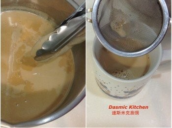 step4: 用夾子擠出紗布袋中紅茶汁 （紅茶渣運用：請參閱備註4）、混勻