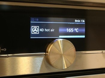 step7: 預熱焗爐160-170度焗40-50分鐘呈現金黃色
(我用165度焗45分鐘)