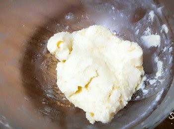 step5: 用刮刀來拌會比較好拌