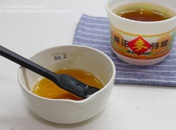step5: 麥芽糖要先以熱水開稀。