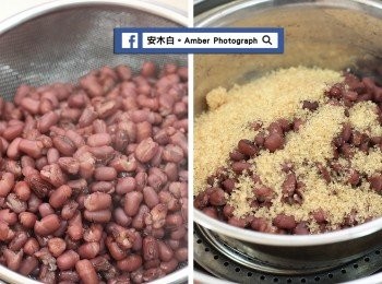step3: 開關再跳起來時，將紅豆水濾掉(對了~~! 紅豆水可別倒掉哦，紅豆水可以幫助水分循環與代謝，排除體內濕氣，所以要記得喝下去，別浪費哦^^)，只留紅豆(左圖)，再放回電鍋中，將黃砂糖倒入(右圖)，用筷子輕輕攪拌，再蓋回鍋蓋，利用電鍋的餘溫，再悶一下讓糖融化。