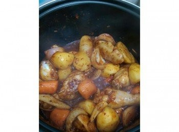 step4: 炒熟試試味道，覺得淡就再加<span class="group_2">醬料</span>