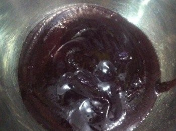 step2: 2.之後趁熱立即過"西"壓成薯泥